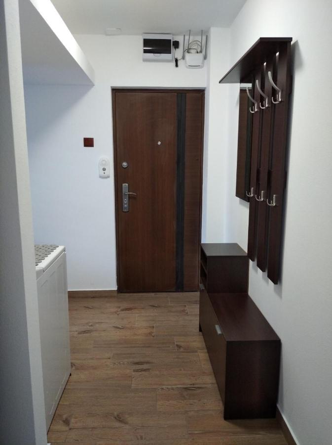Apartamento Apartament Cristian Orşova Exterior foto